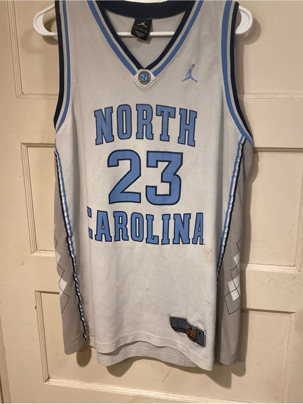 Jordan North Carolina Tar Heels #23 Basketball Jersey Nike Elite. Size L